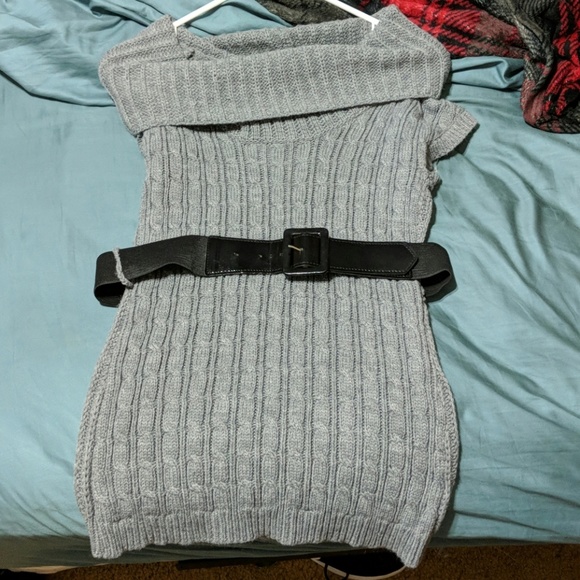 Top - Picture 1 of 1